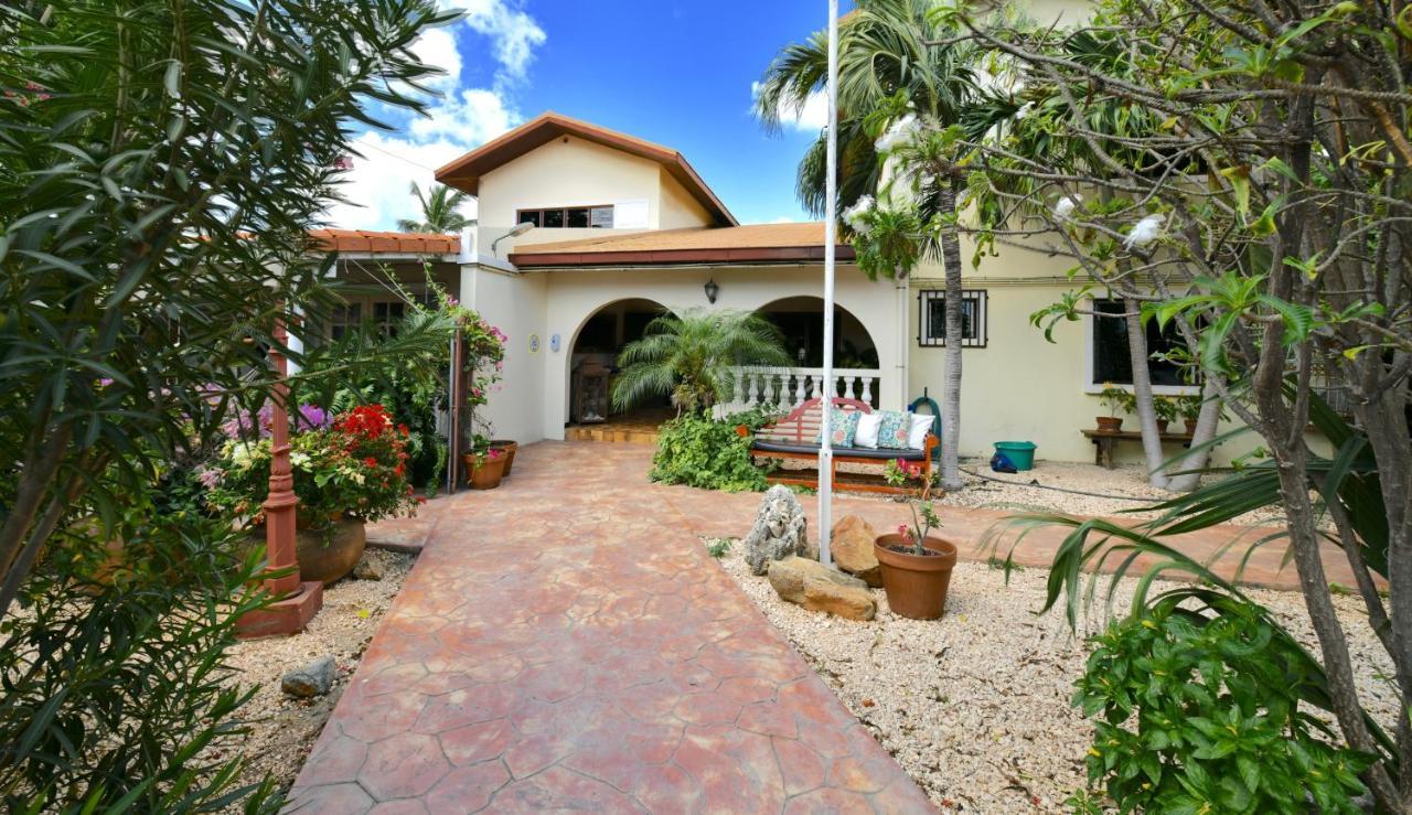 Wonders Boutique Hotel Oranjestad Dış mekan fotoğraf