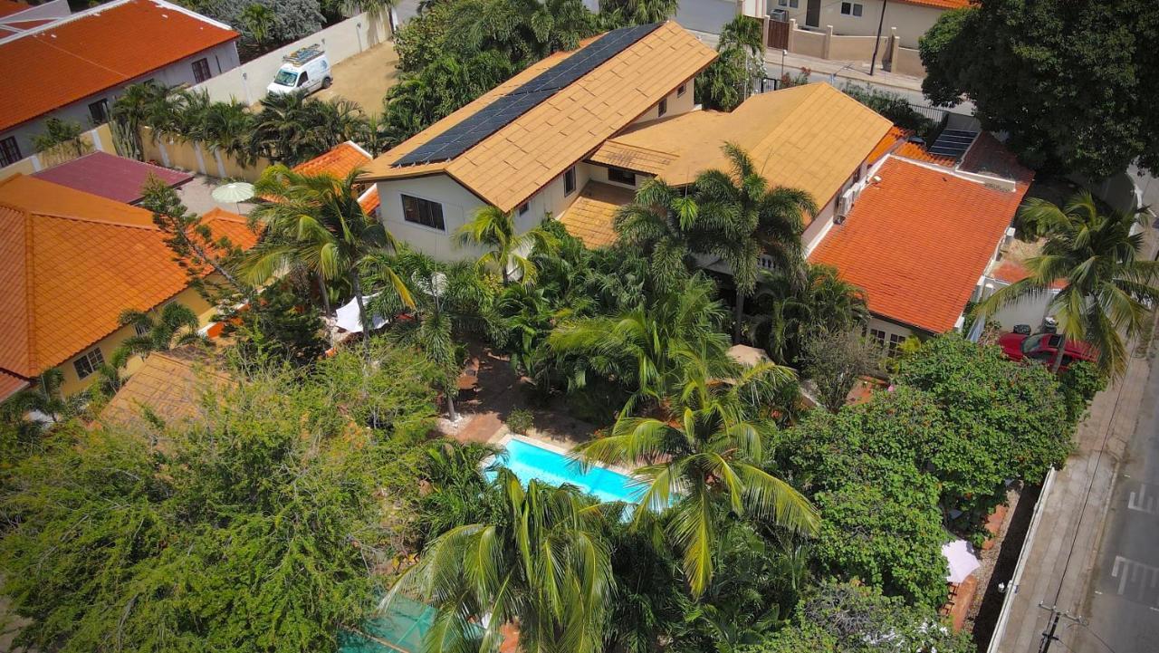 Wonders Boutique Hotel Oranjestad Dış mekan fotoğraf