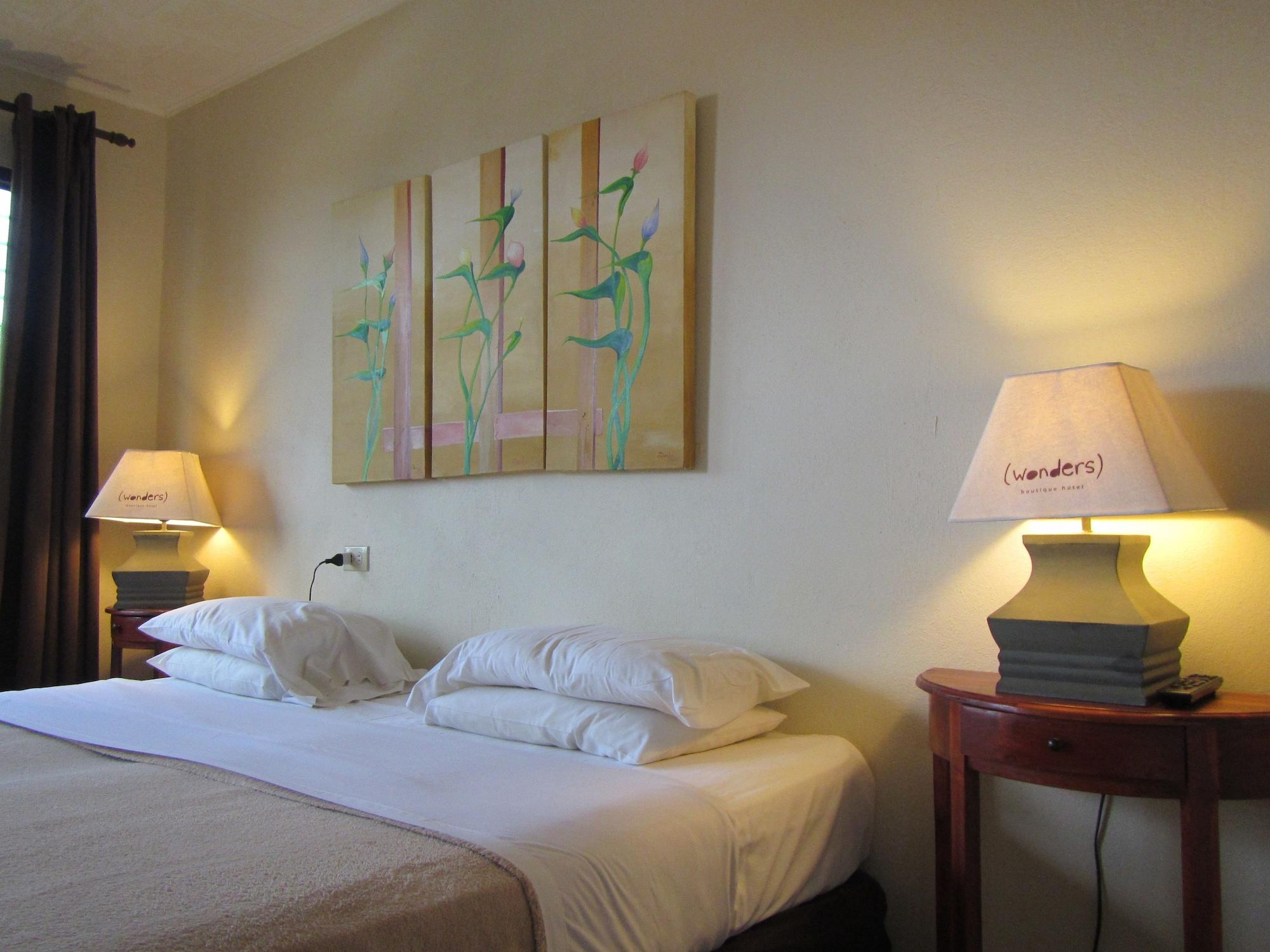 Wonders Boutique Hotel Oranjestad Dış mekan fotoğraf