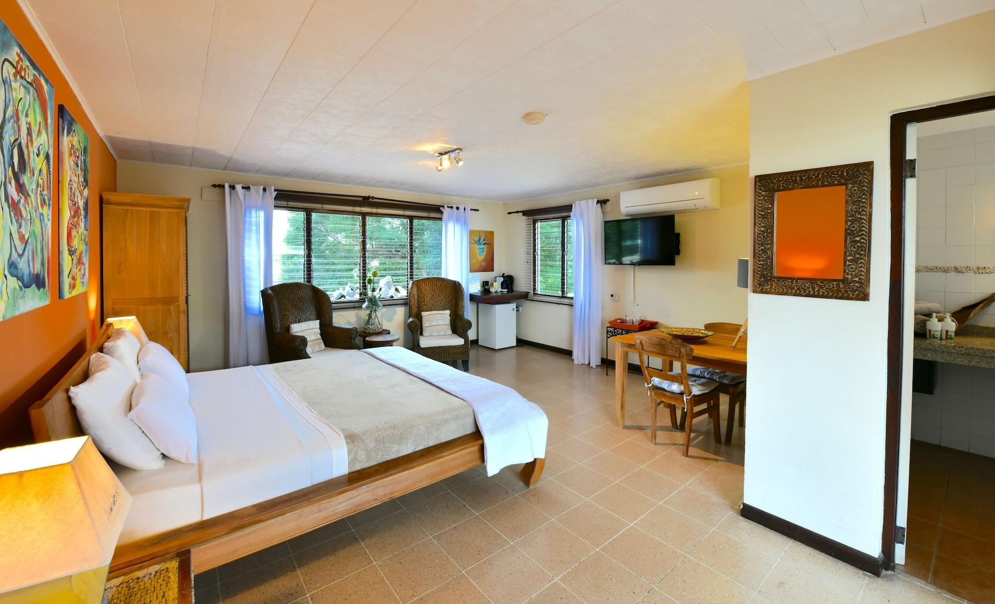Wonders Boutique Hotel Oranjestad Dış mekan fotoğraf