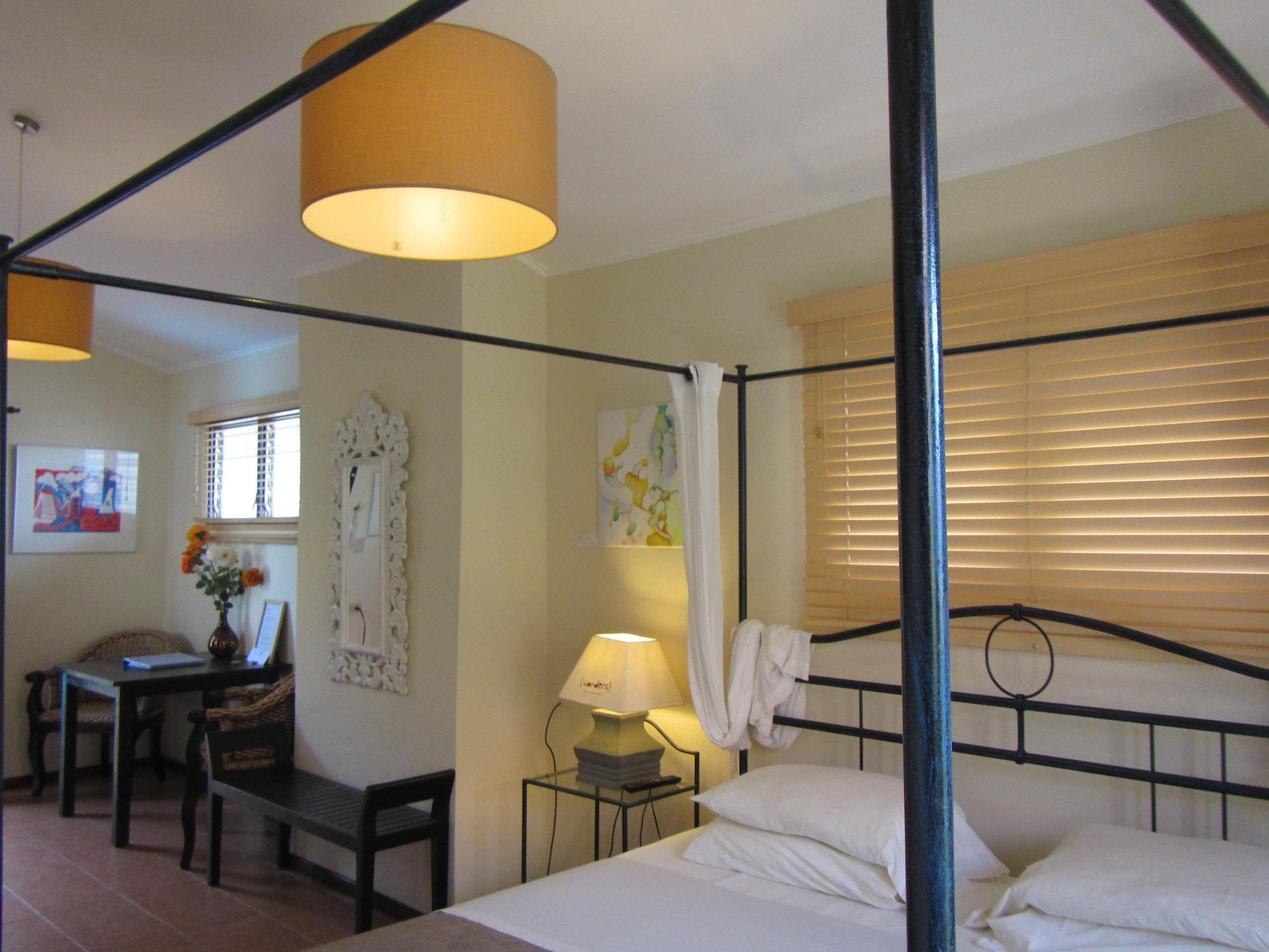 Wonders Boutique Hotel Oranjestad Dış mekan fotoğraf