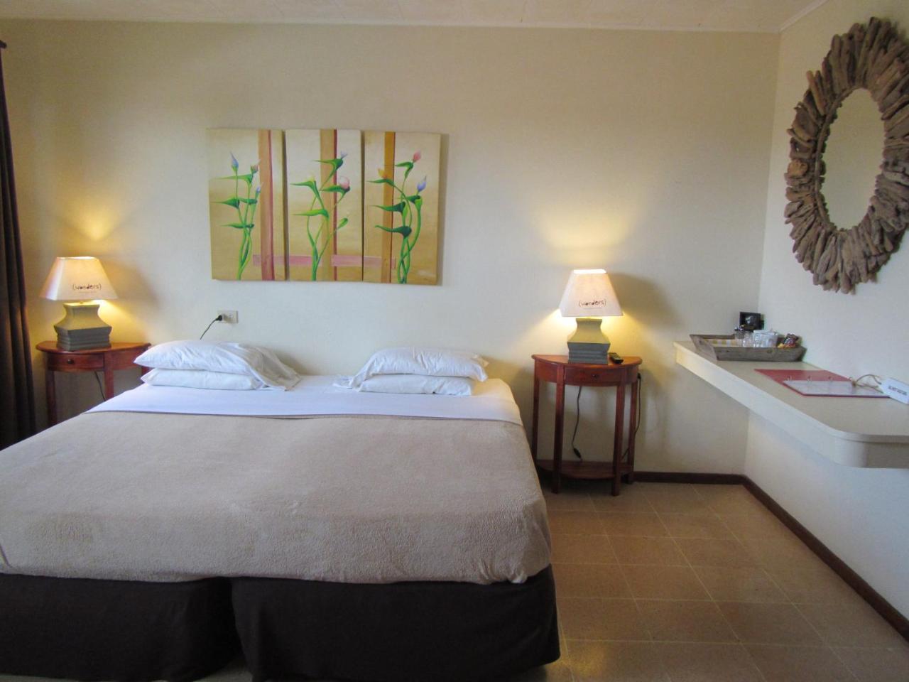 Wonders Boutique Hotel Oranjestad Dış mekan fotoğraf